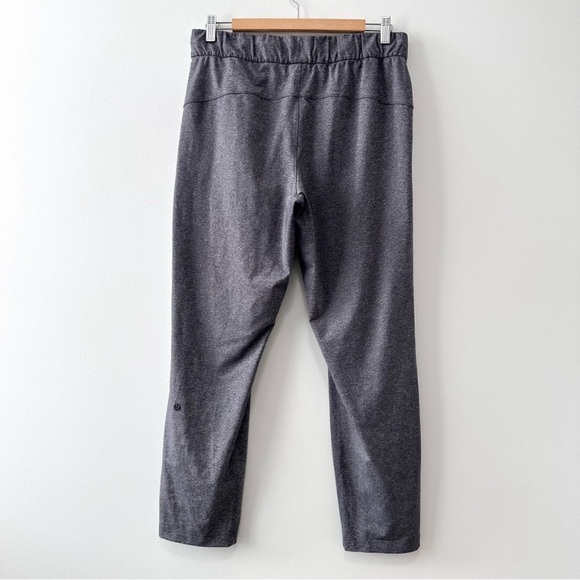 Lululemon On The Fly Pant 27” Charcoal Grey Luxtreme Sz 8 - Picture 4 of 9